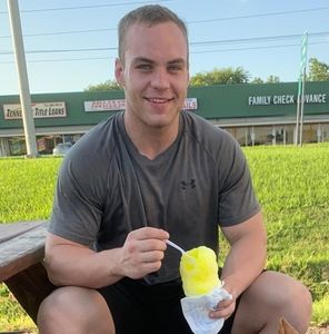 Meet your Posher, Chris